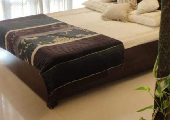 2 Bedroom Apartment in Sohna Sector 5 Gurgaon