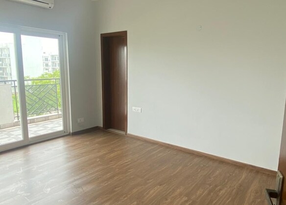 3 Bedroom Apartment in Sohna Sector 33 Gurgaon