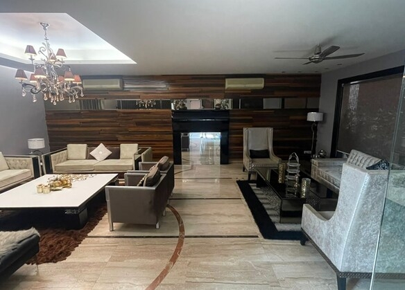 4 Bedroom Apartment in Sohna Sector 32 Gurgaon