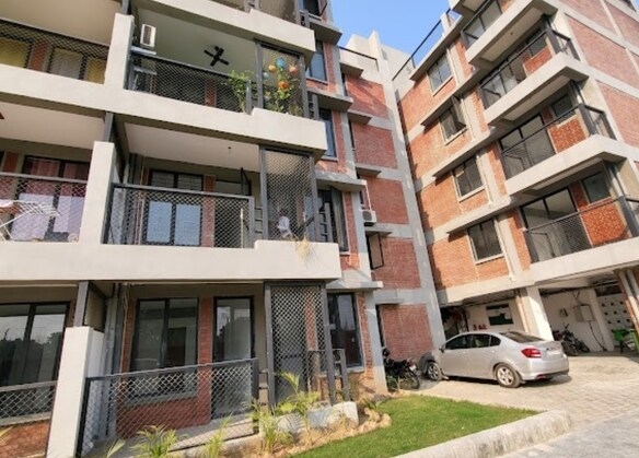 1 Bedroom Apartment in Sohna Sector 6 Gurgaon