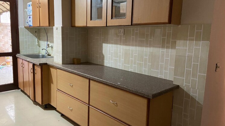2 BHK Builder Floor for Sale in Sector 52 Gurgaon