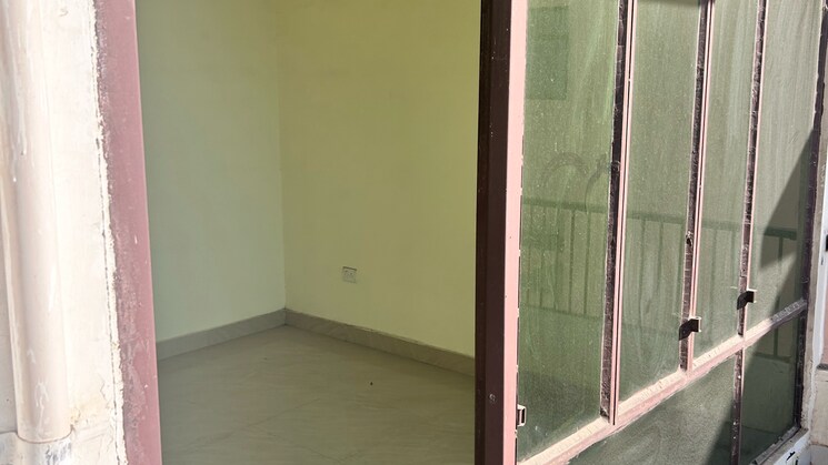 2 BHK Flat for Sale in Sohna Gurgaon
