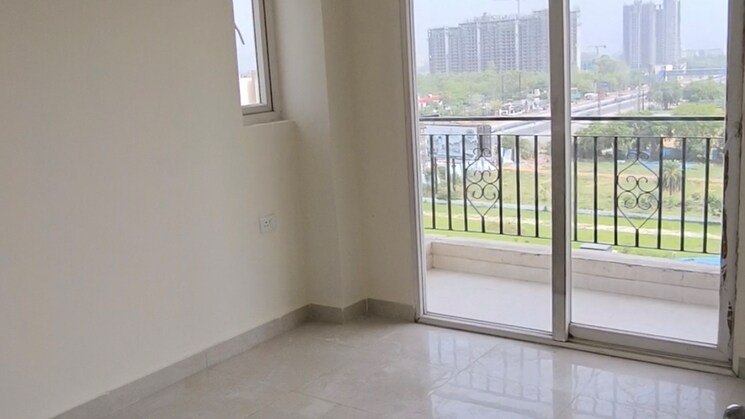 2 BHK Flat for Sale in Sohna Sector 36, Gurgaon