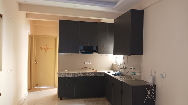 2 BHK Flat for Sale in Sohna Sector 4, Gurgaon