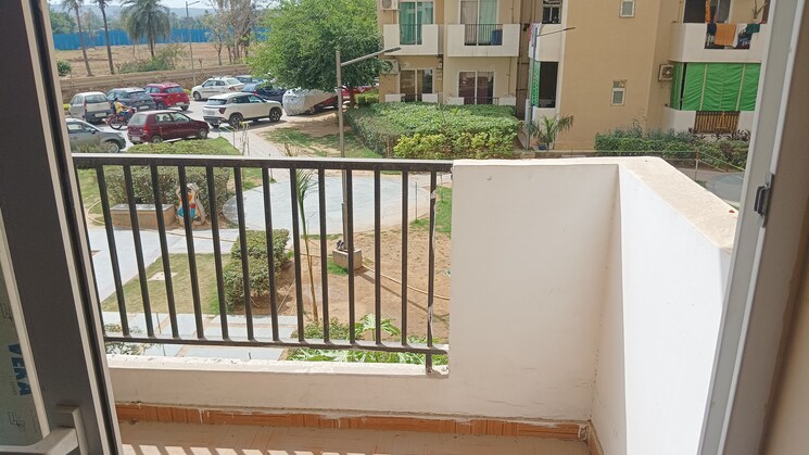 2 BHK Flat for Sale in Sohna Sector 4, Gurgaon