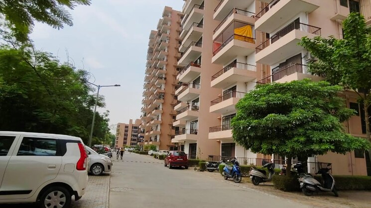 2 Bedroom Apartment in Sohna Sector 5 Gurgaon