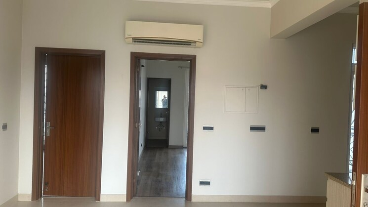 2.5 Bedroom Apartment in Sohna Sector 33 Gurgaon