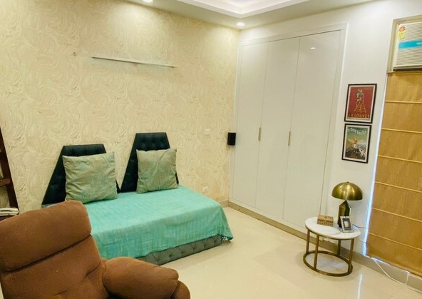 3 BHK Builder Floor for Sale in Sohna Sector 33 Gurgaon