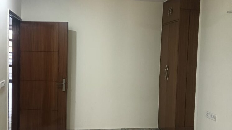 3 BHK Villa for Sale in Sohna Sector 33, Gurgaon