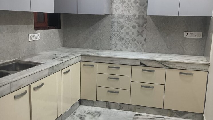 3 BHK Villa for Sale in Sohna Sector 33, Gurgaon