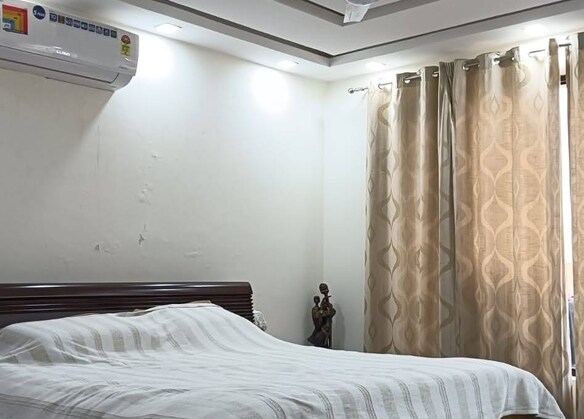 5 BHK House for Sale in Palam Vihar Gurgaon