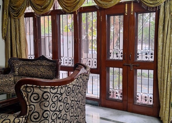 5 BHK House for Sale in Palam Vihar Gurgaon