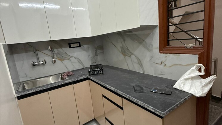 5 BHK House for Sale in Sector 8 Gurgaon