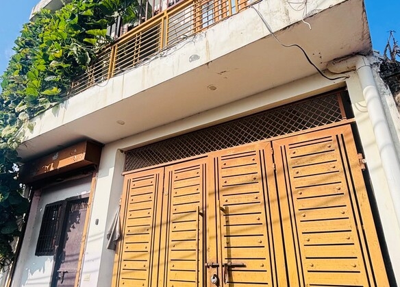 6 BHK House for Sale in Faridabad Road, Gurgaon