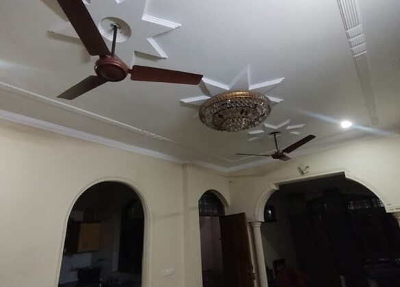 6 BHK House for Sale in Krishna Colony Gurgaon