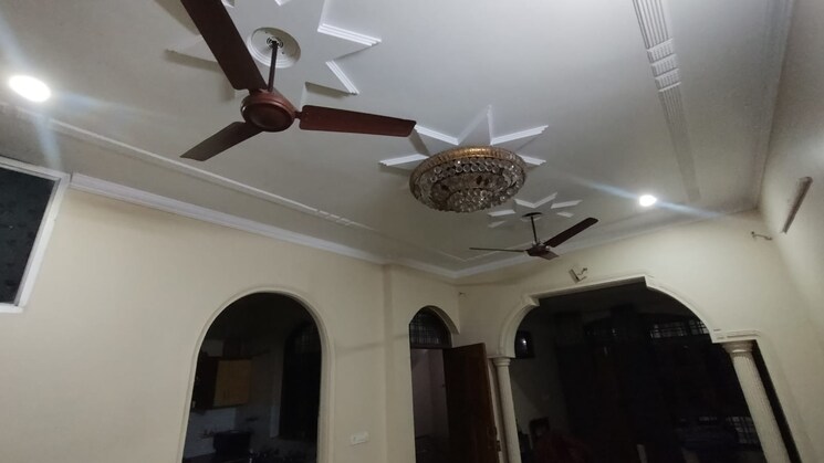 6 BHK House for Sale in Krishna Colony Gurgaon