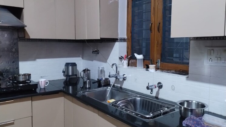 6 BHK House for Sale in Krishna Colony Gurgaon