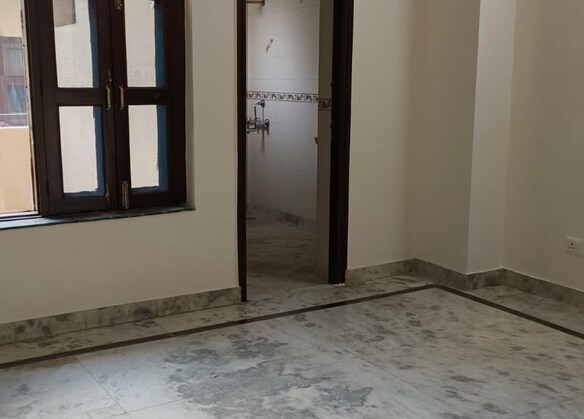 6 BHK House for Sale in Palam Vihar Gurgaon