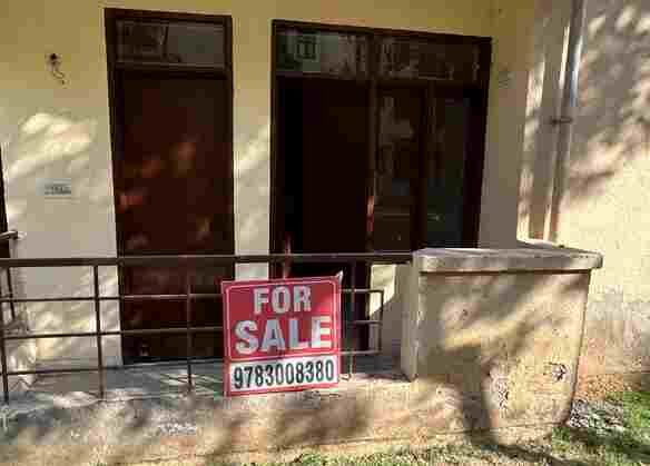2 bathroom builder floor in Krish City, Tapukara