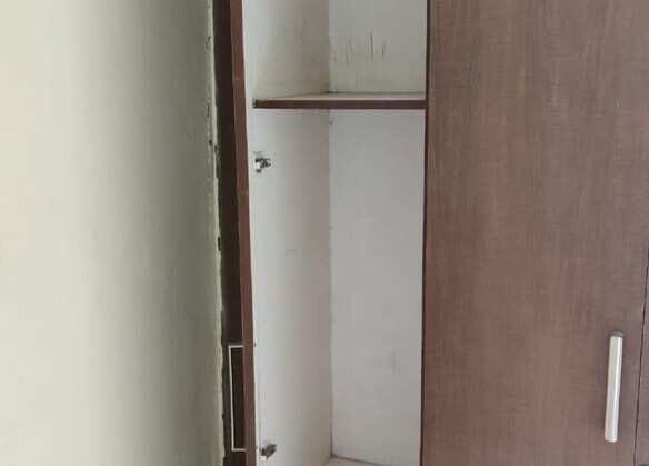 Charming 1 RK in DLF Ridgewood Estate Sector 27 Gurgaon