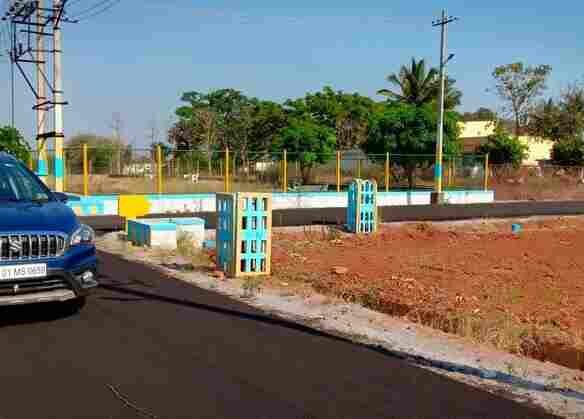Plot in Telecom Woodland City Devanahalli