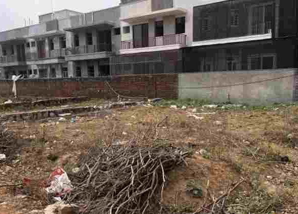 Prime 200 Sq. Yards Plot for Your Dream Home in Tapukara