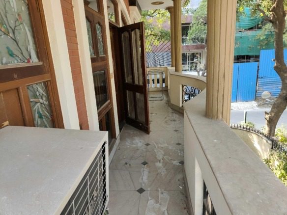 Studio Apartments / 1 RK Flats for rent in Malibu Town, Gurgaon 10