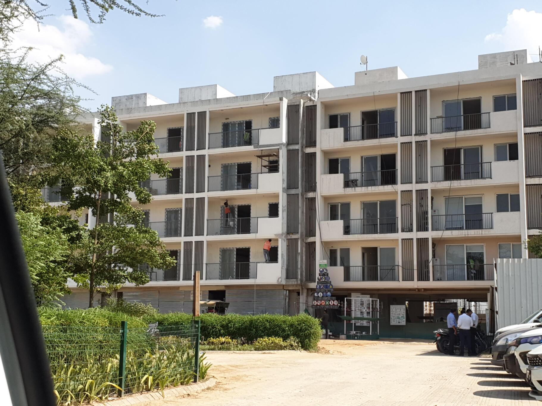 3 BHK Independent Floor in Sector 93, Gurgaon 2