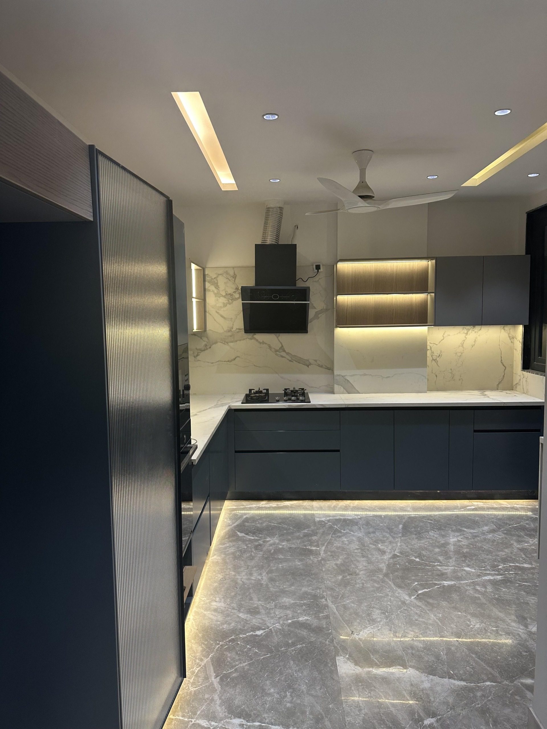 4 BHK Independent Builder Floor in DLF Phase 2, Gurgaon 2