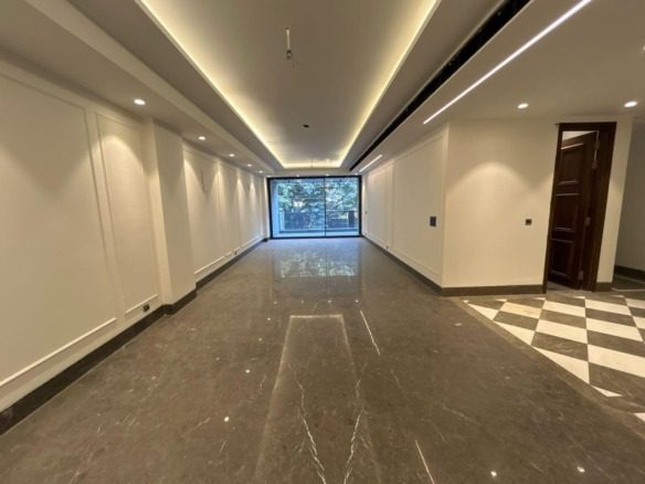 4 BHK Independent Builder Floor in Sushant Lok Phase 1, Gurgaon 8
