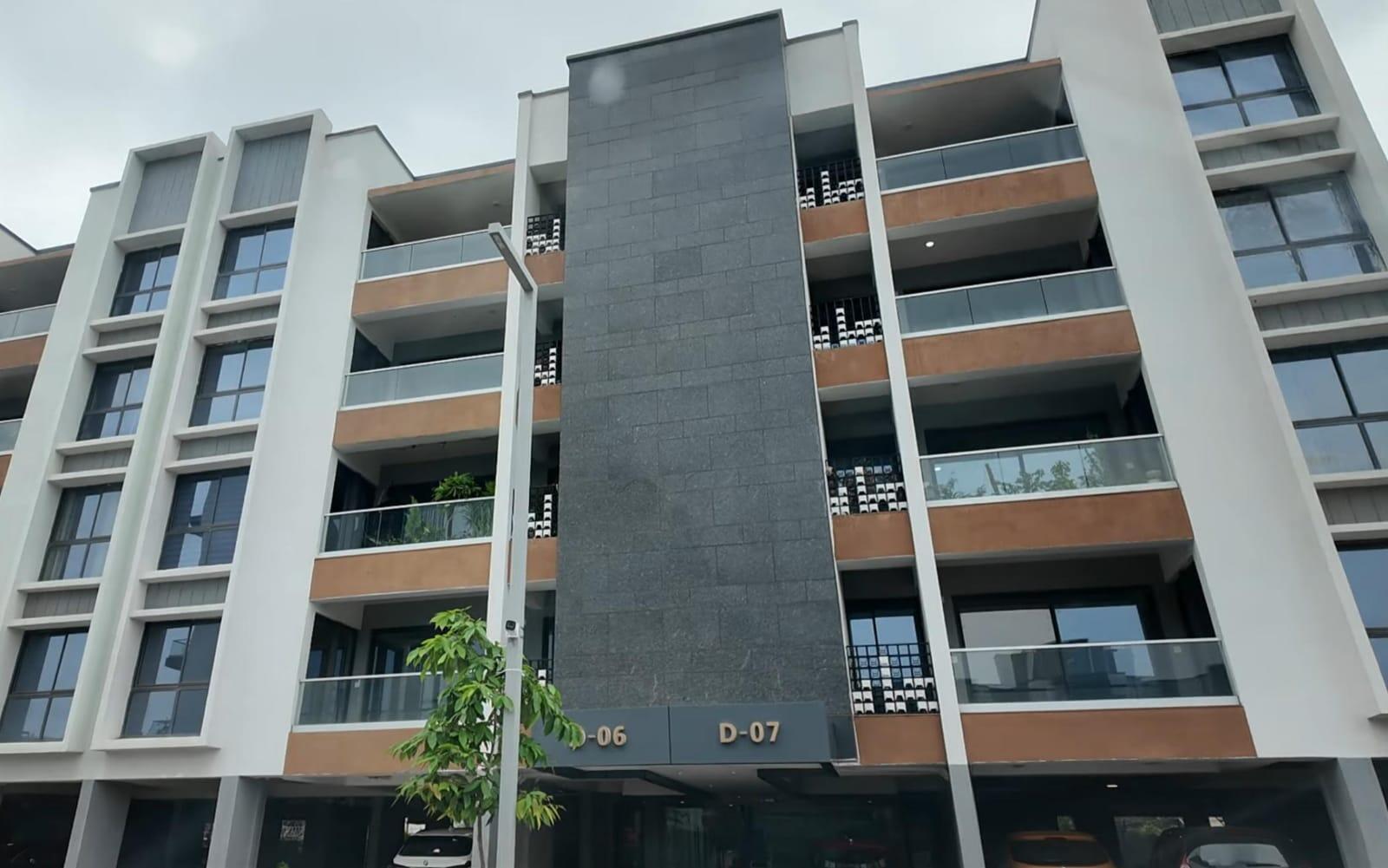 4 BHK Independent Floor in Sector 63A, Gurgaon 1