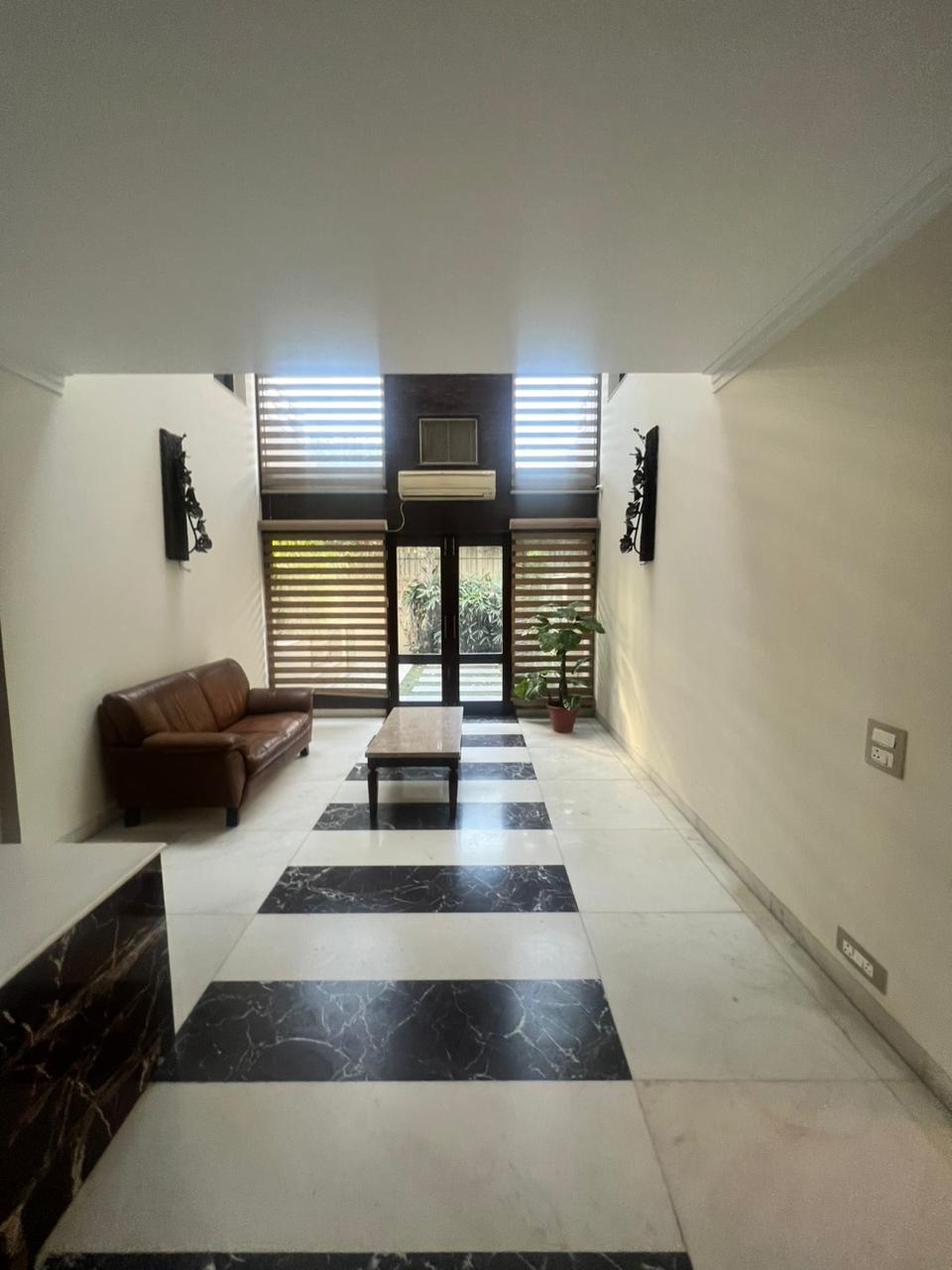 4 Bedroom House for rent in Block M DLF phase 2, Gurgaon 4