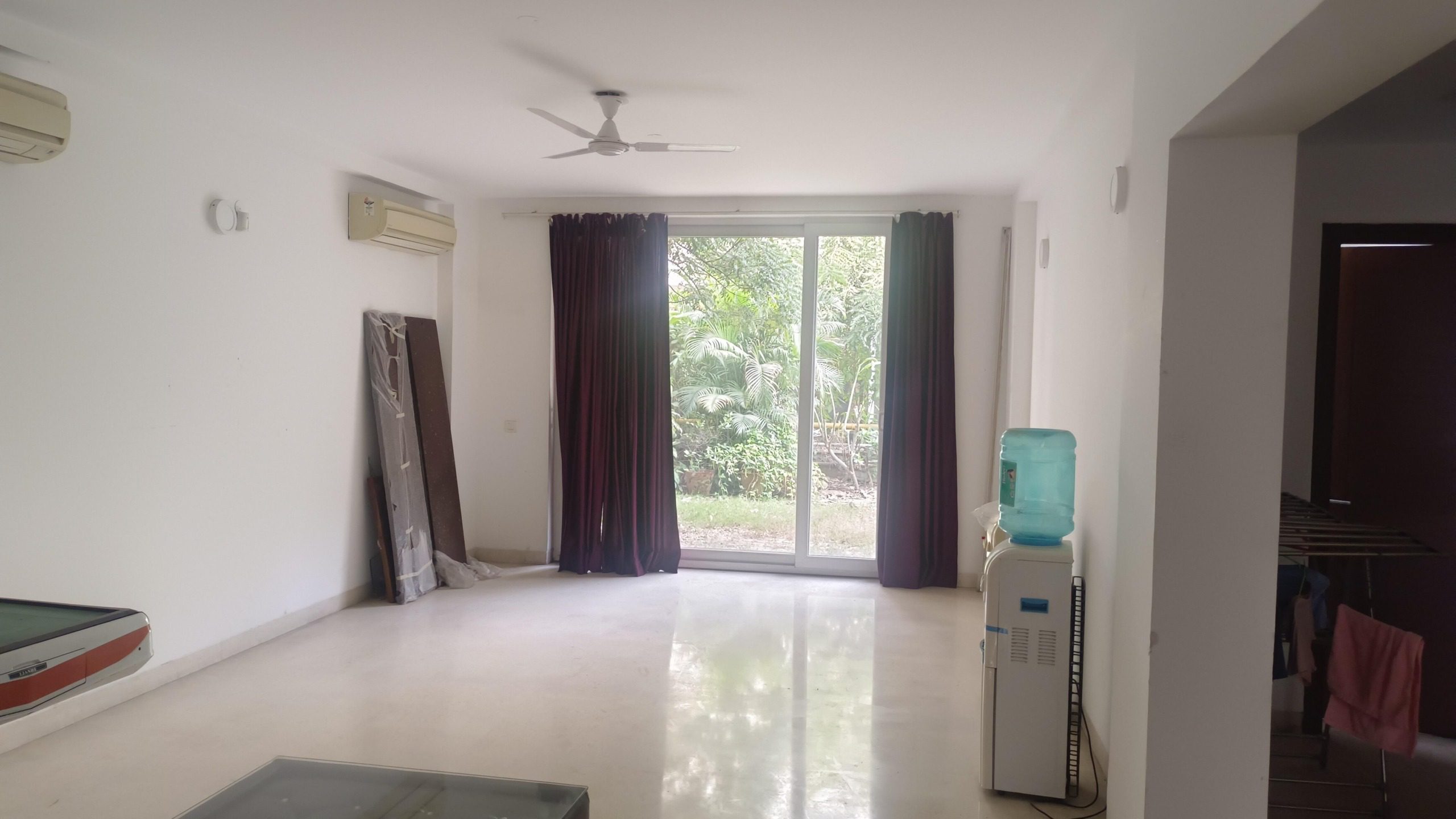 4 Bedroom House for rent in DLF Phase 2, Gurgaon 4