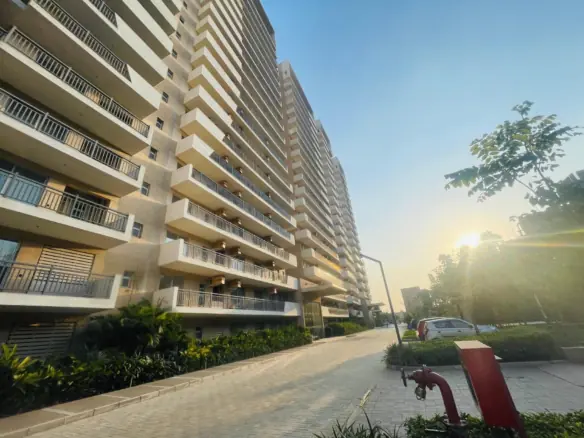 Bestech Altura 4 BHK Apartment 26