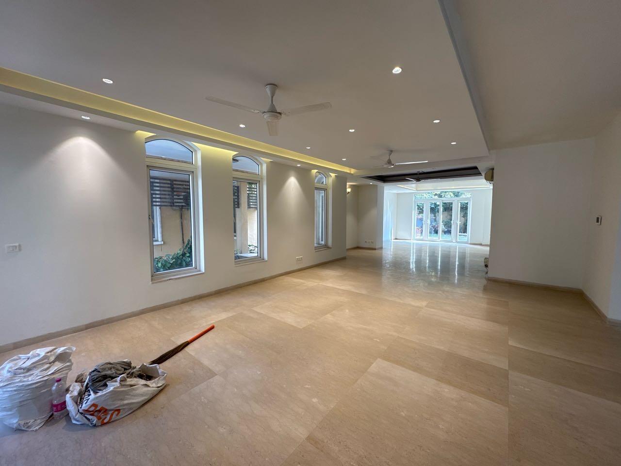 5 Bedroom House for rent in Sector 54, Gurgaon 1
