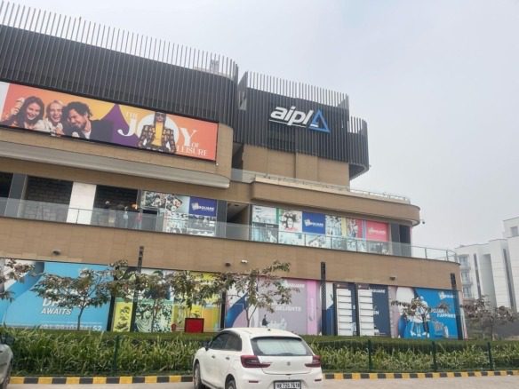 AIPL Joy Square – High Street Retail & Serviced Living 26