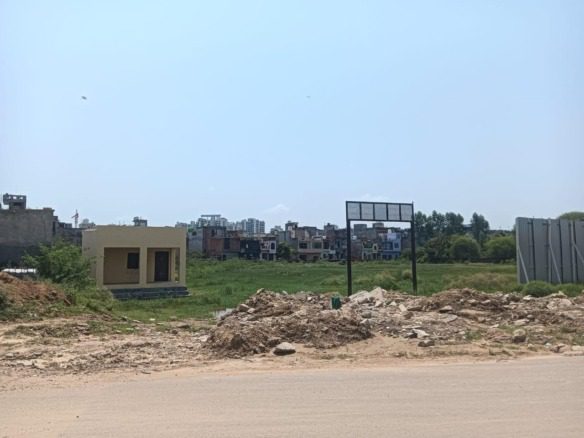 Commercial plot / Land for sale in Sector 104, Gurgaon 16