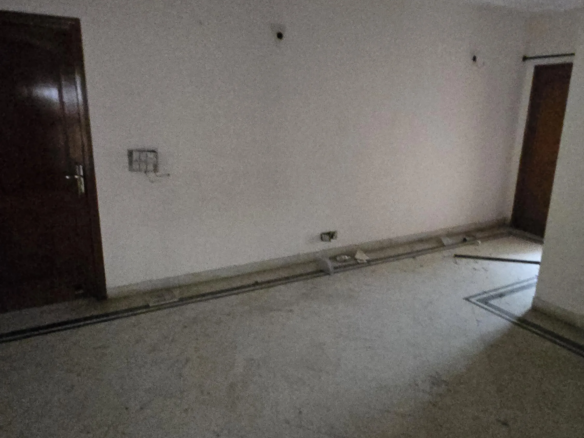 4 Bedroom House in Sector 4, Gurgaon 4