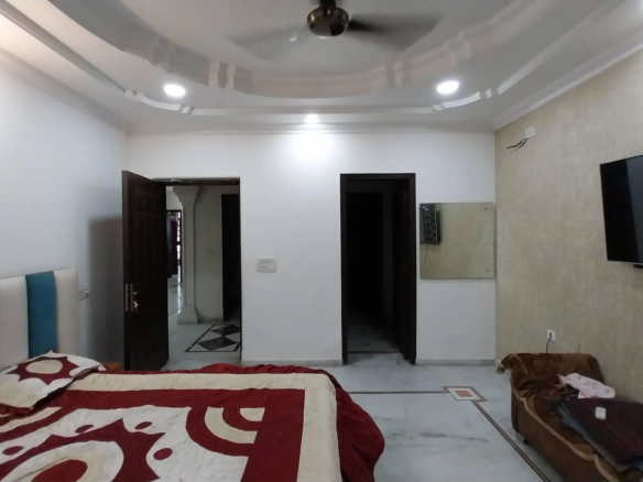 4 Bedroom House in Sector 4, Gurgaon 22