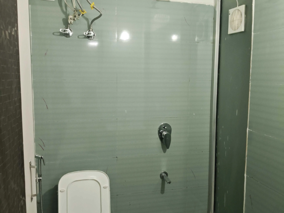 11 Bedroom House in Block C, Sushant Lok Phase 1, Gurgaon 16