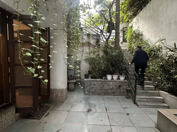5 Bedroom villa in Nirvana Country, Gurgaon 28