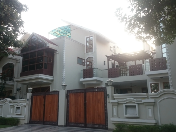 12 Bedroom House in Uppals Southend, Gurgaon 14