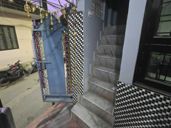 2 Bedroom House in New Colony, Gurgaon 12