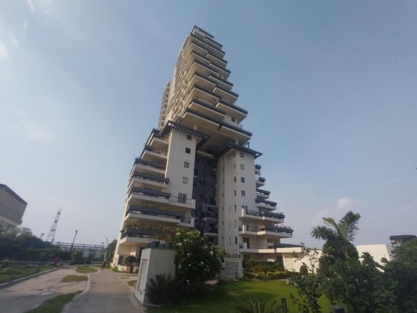 Saan Verdante 4 BHK Apartment 30