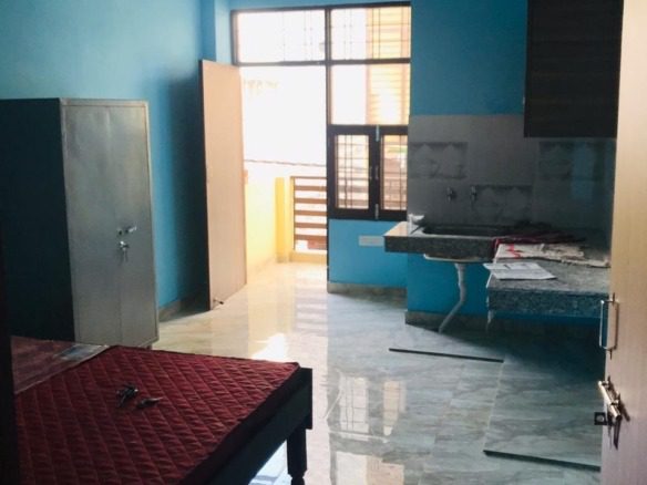 Studio Apartments / 1 RK Flats for rent in Sector 39, Gurgaon 2