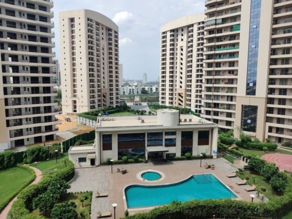 4 BHK Flat in Sector 109, Gurgaon 6