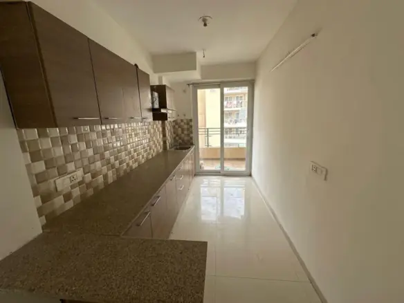 3 BHK Flat for rent in Sector 69, Gurgaon 4