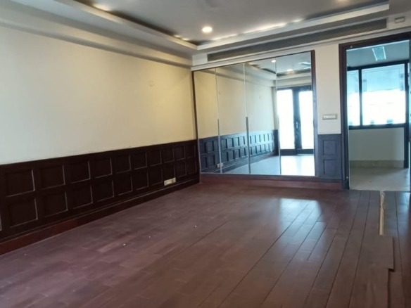 5 BHK Flat for rent in DLF Phase 3, Gurgaon 12