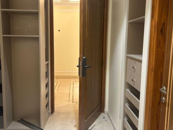 5 BHK House in Sector 57, Gurgaon 36
