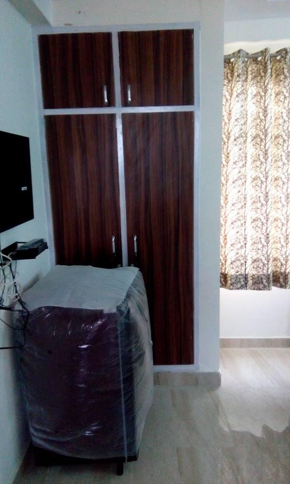 DLF Phase 3, Gurgaon 01